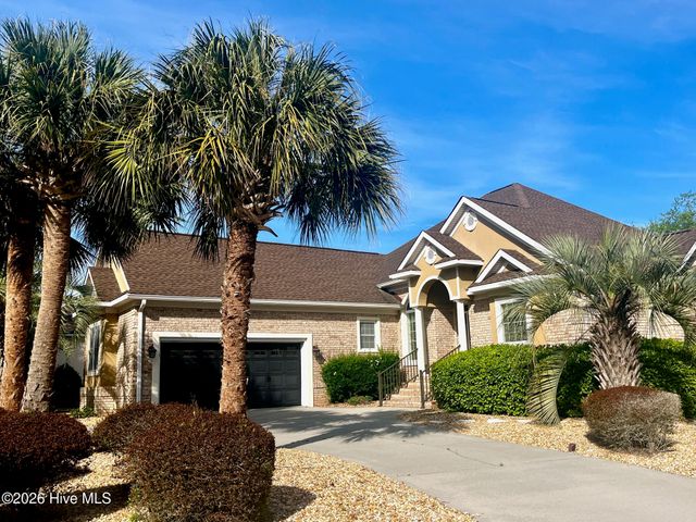 498 Carlton Court SW, Ocean Isle Beach, NC 28469