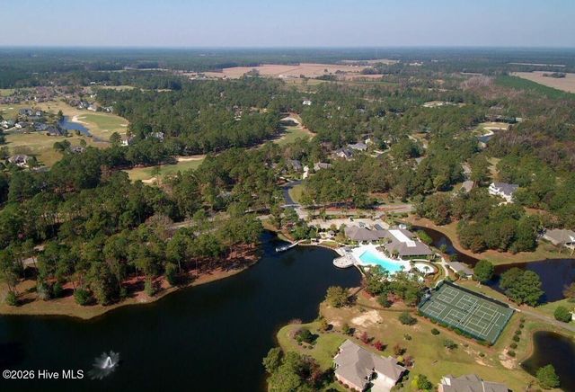 498 Carlton Court SW, Ocean Isle Beach, NC 28469