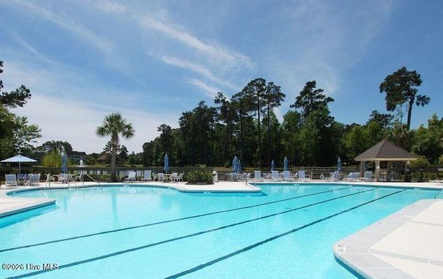 498 Carlton Court SW, Ocean Isle Beach, NC 28469