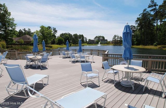 498 Carlton Court SW, Ocean Isle Beach, NC 28469