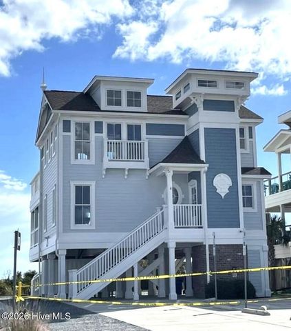 498 Carlton Court SW, Ocean Isle Beach, NC 28469