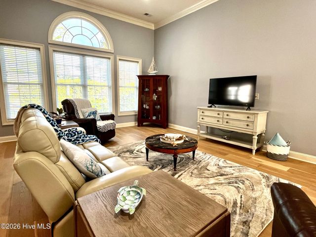 498 Carlton Court SW, Ocean Isle Beach, NC 28469