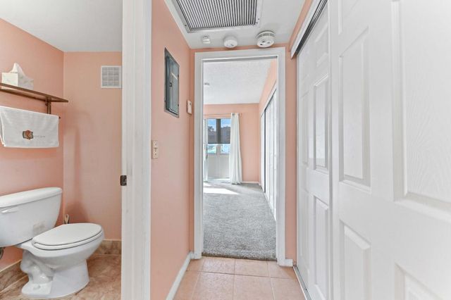 25 Prescott B 25, Deerfield Beach, FL 33442