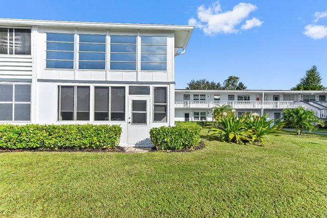 25 Prescott B 25, Deerfield Beach, FL 33442