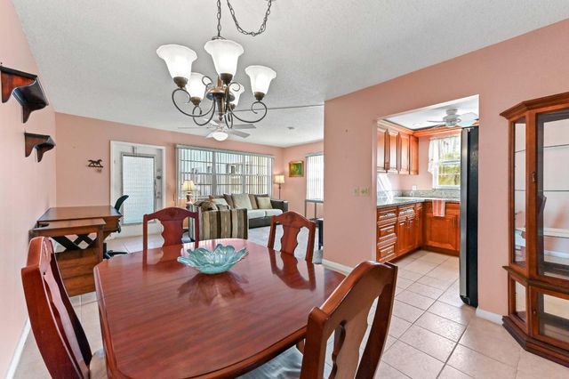 25 Prescott B 25, Deerfield Beach, FL 33442