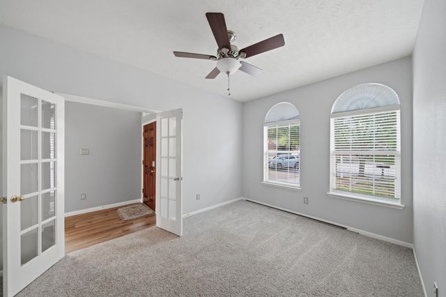 853 Booth Bay Court, League City, TX 77573