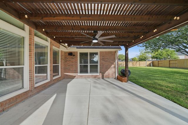 853 Booth Bay Court, League City, TX 77573