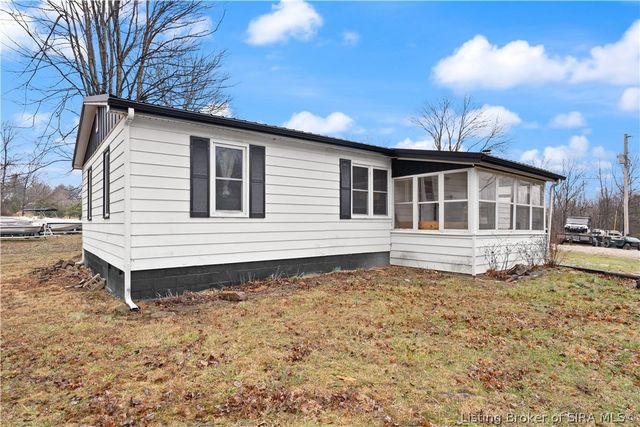 5084 W Little Patoka Road, Taswell, IN 47175