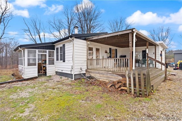 5084 W Little Patoka Road, Taswell, IN 47175