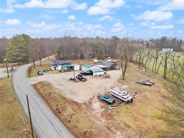 5084 W Little Patoka Road, Taswell, IN 47175