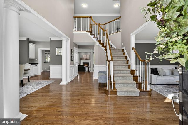 15242 BANKFIELD DR, Waterford, VA 20197