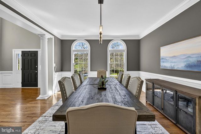 15242 BANKFIELD DR, Waterford, VA 20197
