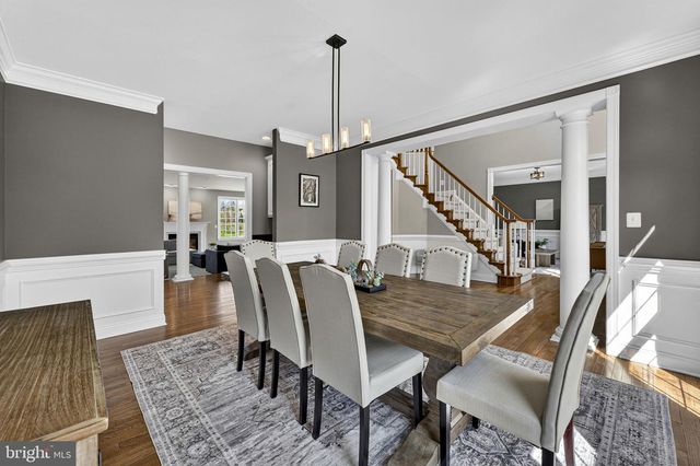 15242 BANKFIELD DR, Waterford, VA 20197