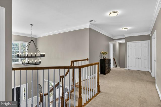 15242 BANKFIELD DR, Waterford, VA 20197