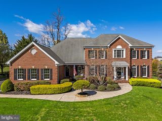 15242 BANKFIELD DR, Waterford, VA 20197