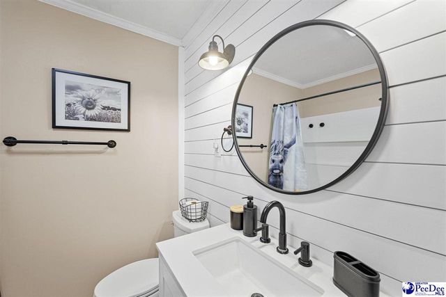 2614 Crestwood Avenue, Florence, SC 29505