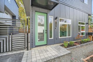 11825 59th Avenue S #A, Seattle, WA 98178