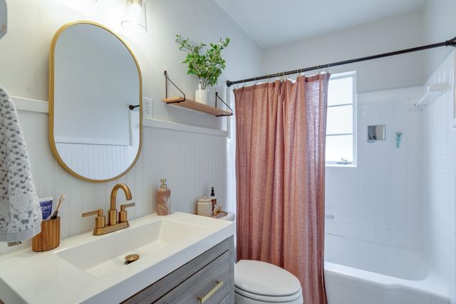 4952 MOCKINGBIRD LN, Memphis, TN 38117