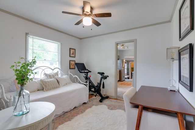 4952 MOCKINGBIRD LN, Memphis, TN 38117