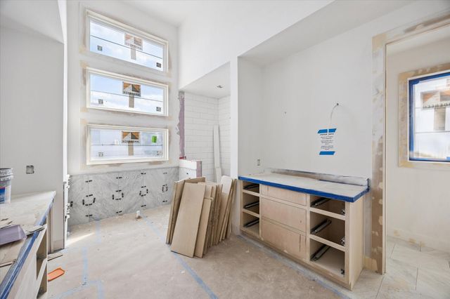 1243 Candlelight Lane, Houston, TX 77018