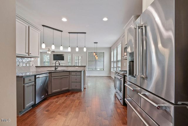 1124 Armsleigh Court, Raleigh, NC 27603