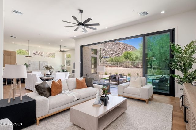 11552 E DESERT HOLLY Drive, Scottsdale, AZ 85255
