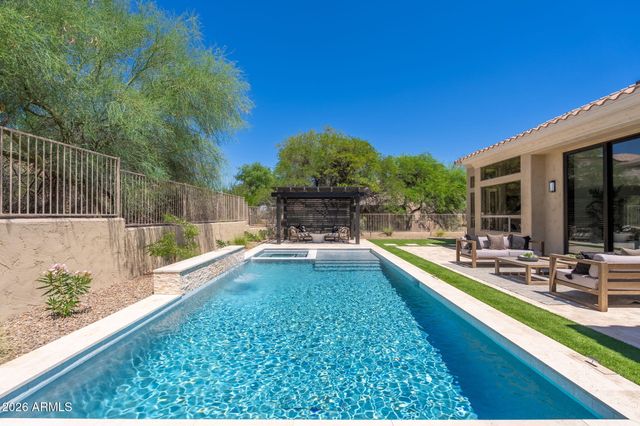 11552 E DESERT HOLLY Drive, Scottsdale, AZ 85255