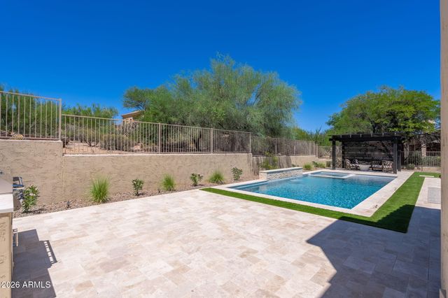 11552 E DESERT HOLLY Drive, Scottsdale, AZ 85255