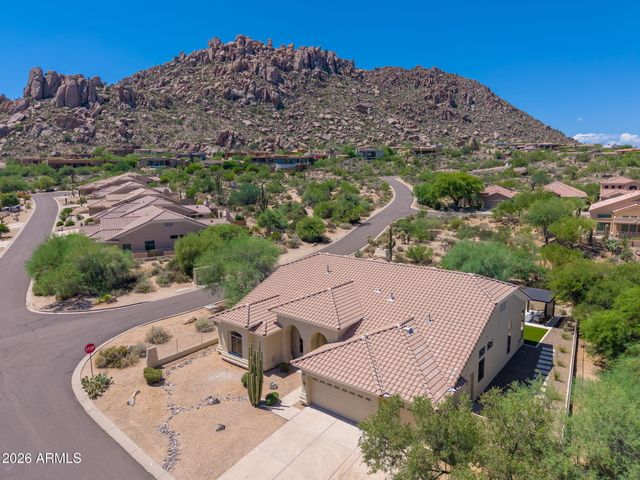 11552 E DESERT HOLLY Drive, Scottsdale, AZ 85255