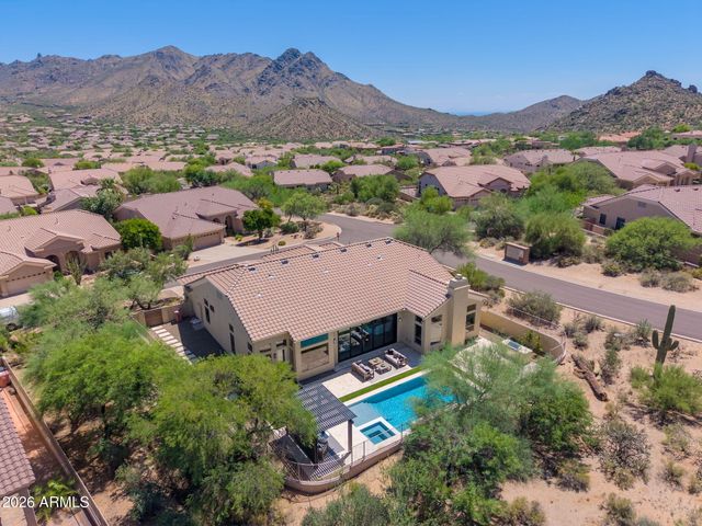 11552 E DESERT HOLLY Drive, Scottsdale, AZ 85255