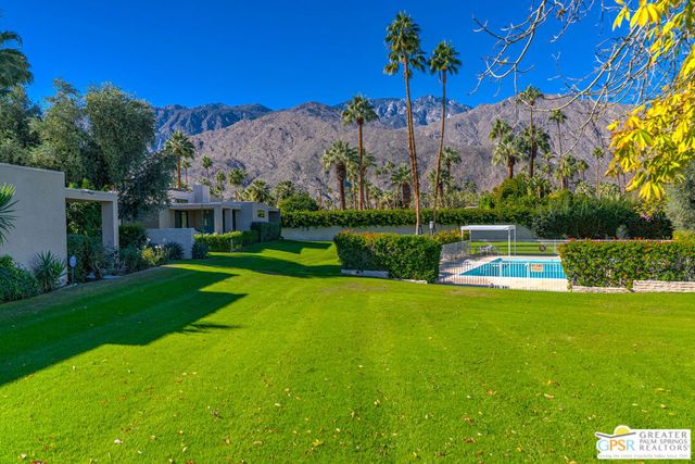 1142 E La Jolla Road, Palm Springs, CA 92264