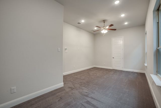 1440 Lady Bird Road, Justin, TX 76247