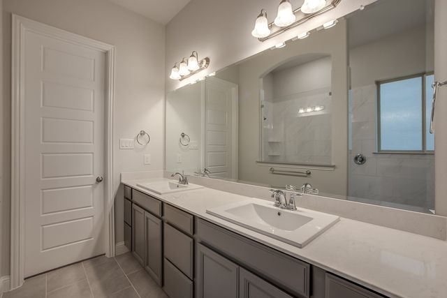 1440 Lady Bird Road, Justin, TX 76247