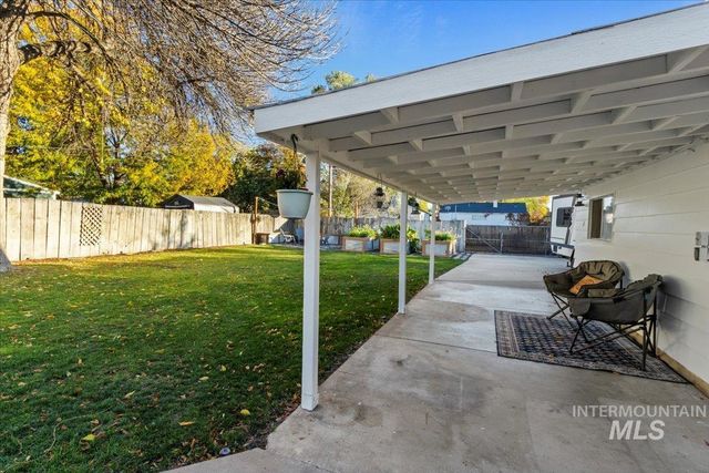 2026 E 11th, Twin Falls, ID 83301