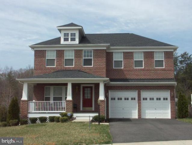 18486 QUANTICO GATEWAY DR, Triangle, VA 22172