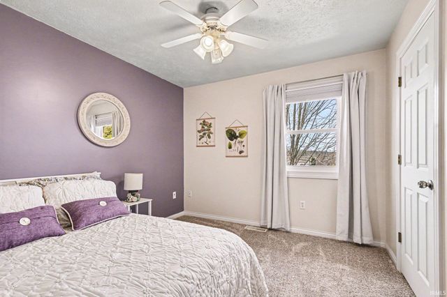 52742 Silver Fox Trail, South Bend, IN 46628