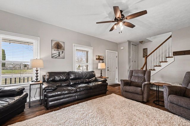 52742 Silver Fox Trail, South Bend, IN 46628