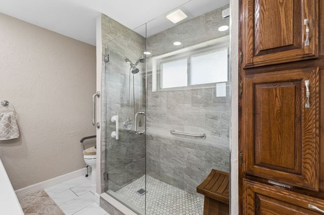 1718 Paxton Drive, Carrollton, TX 75007