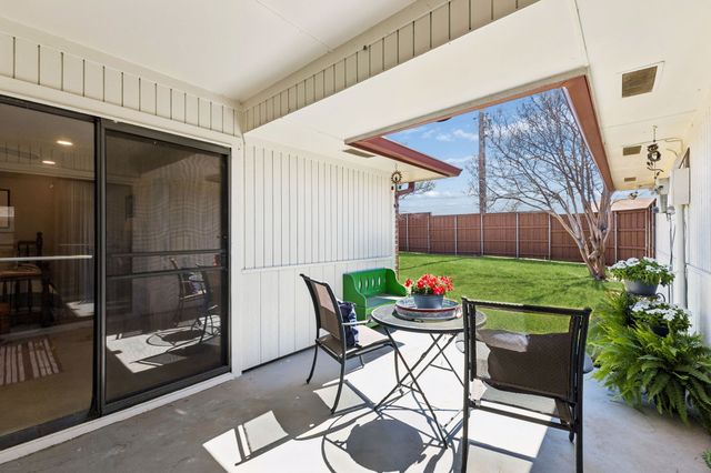 1718 Paxton Drive, Carrollton, TX 75007