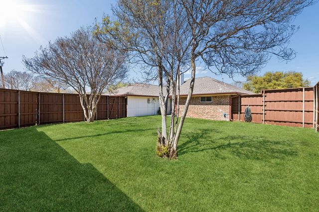 1718 Paxton Drive, Carrollton, TX 75007