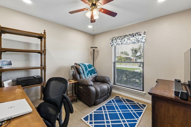 1718 Paxton Drive, Carrollton, TX 75007