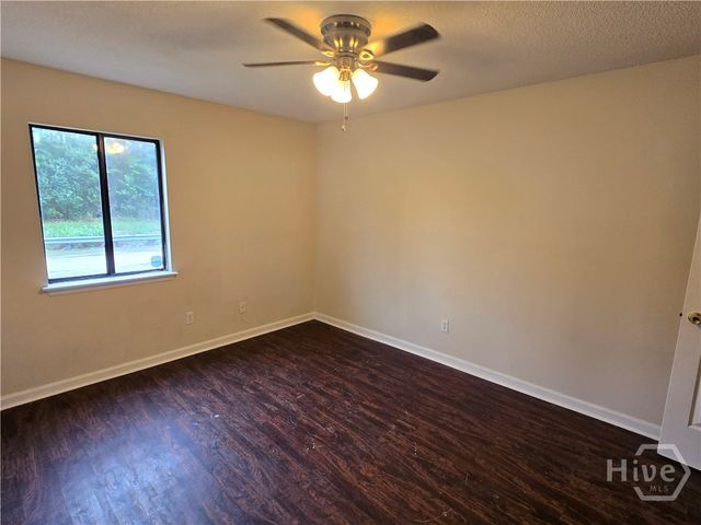 245 Holland Drive 11, Savannah, GA 31419