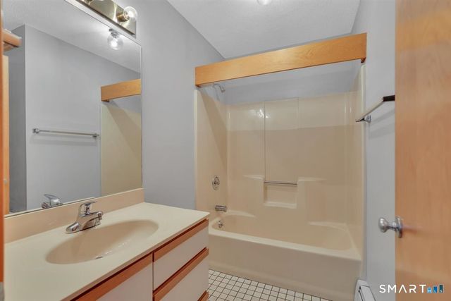 75 Wilson Lane 2, Vernon, CT 06066