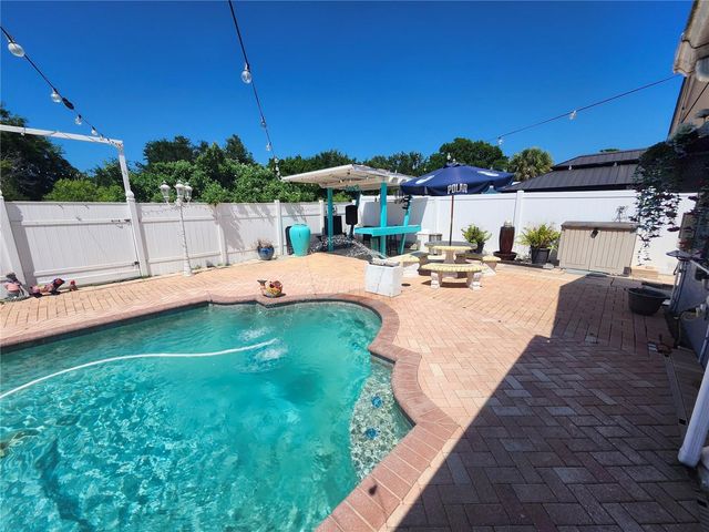 7023 FOUNTAIN AVENUE, Tampa, FL 33634