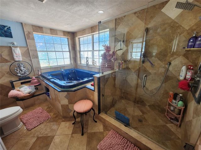 7023 FOUNTAIN AVENUE, Tampa, FL 33634