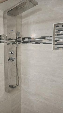 7023 FOUNTAIN AVENUE, Tampa, FL 33634