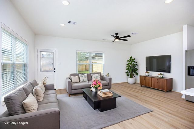 1939 Longmire Villas Court, Conroe, TX 77304