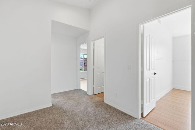 5840 W CHARTER OAK Road, Glendale, AZ 85304