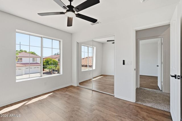 5840 W CHARTER OAK Road, Glendale, AZ 85304