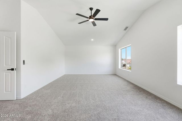 5840 W CHARTER OAK Road, Glendale, AZ 85304